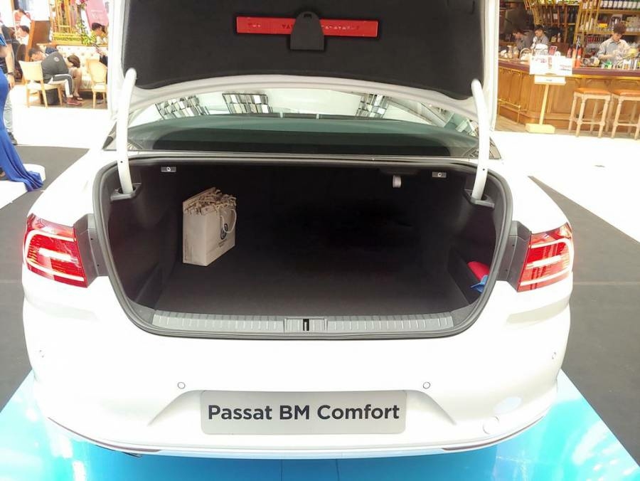 Passat BM Comfort sedan hạng sang,nhập khẩu Đức khuyến mãi khủng T3