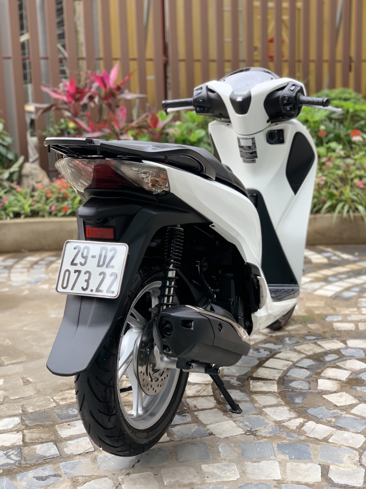 Cần Ban Sh Việt 150 Cbs 17 Mau Trắng Cực đẹp Xe May Vượng Trung Mbn