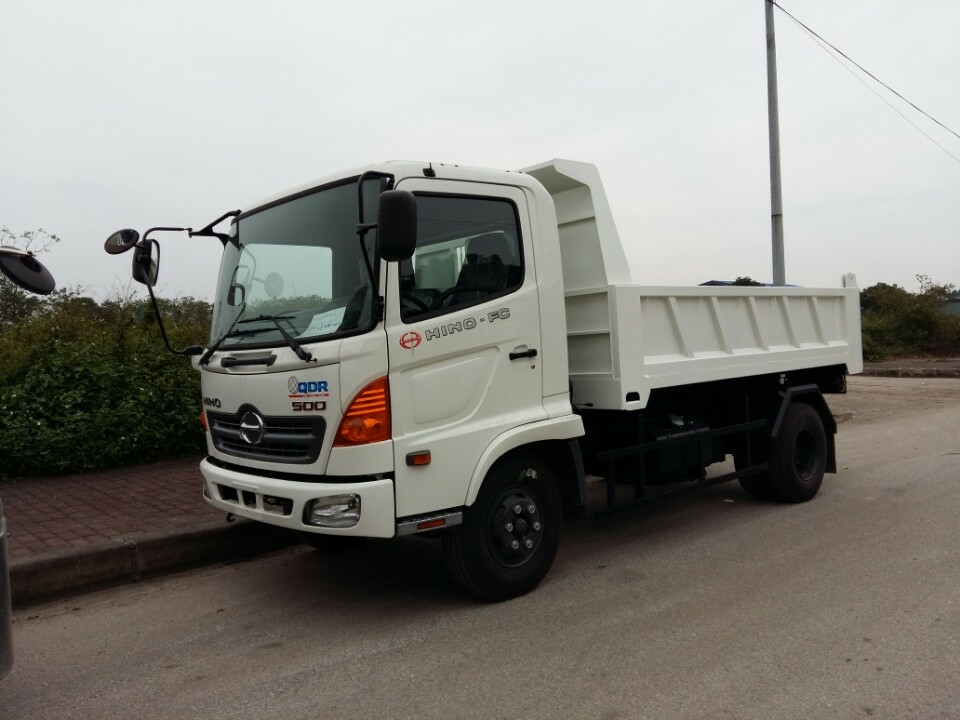 Bán xe Hino Ben 6.5 tấn 2020 thùng ben4 và 5 khối