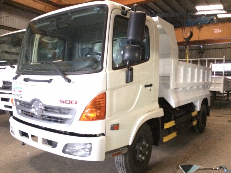 Bán xe Hino Ben 6.5 tấn 2020 thùng ben4 và 5 khối