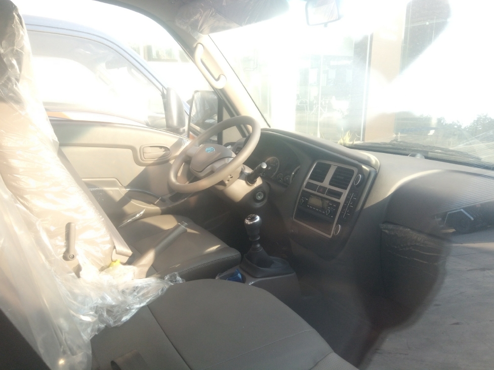 CẦN BÁN HYUNDAI THÙNG CÁNH DƠI BÁN HÀNG LƯU ĐỘNG HỢP LỆ GIẤY TỜ
