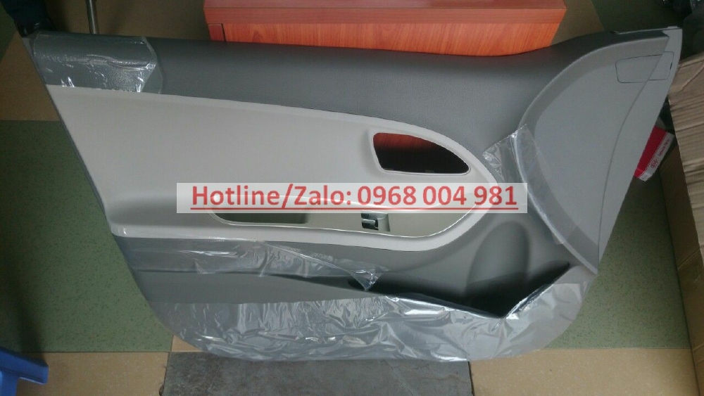 823071Y010FA5 823081Y010FA5 833081Y010FA5 833071Y010FA5 TÁP PI CÁNH CỬA KIA MORNING. Phụ tùng kia morning chính hãng