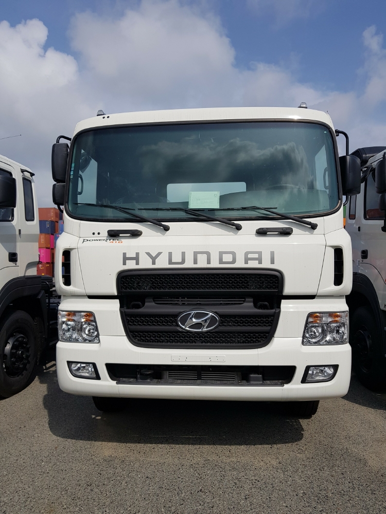 CẦN BÁN HYUNDAI ĐẦU KÉO HD1000