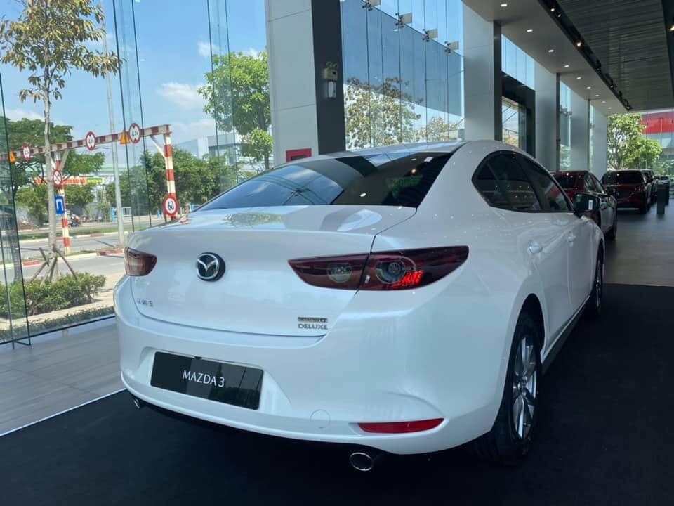 Mazda 3 2020 ưu đãi 20 triệu, tặng bảo hiểm vật chất