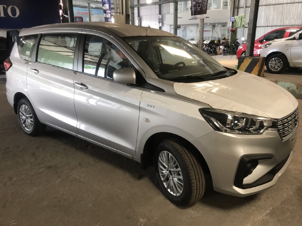 Suzuki ertiga limited 2020