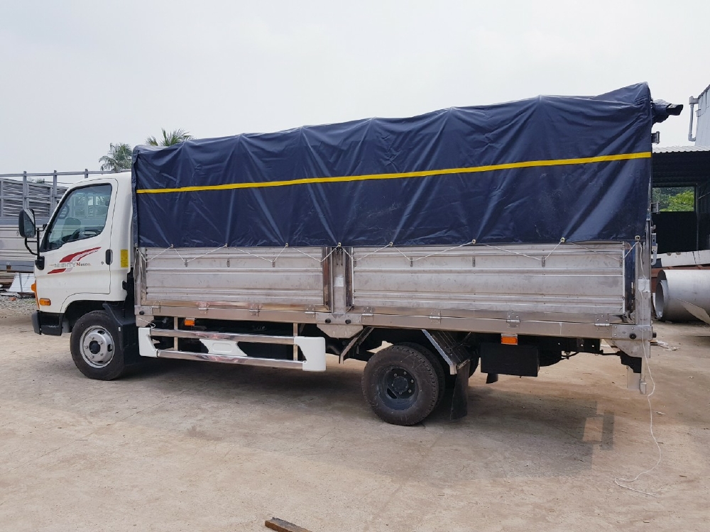 XE TẢI HYUNDAI 2,4 TẤN