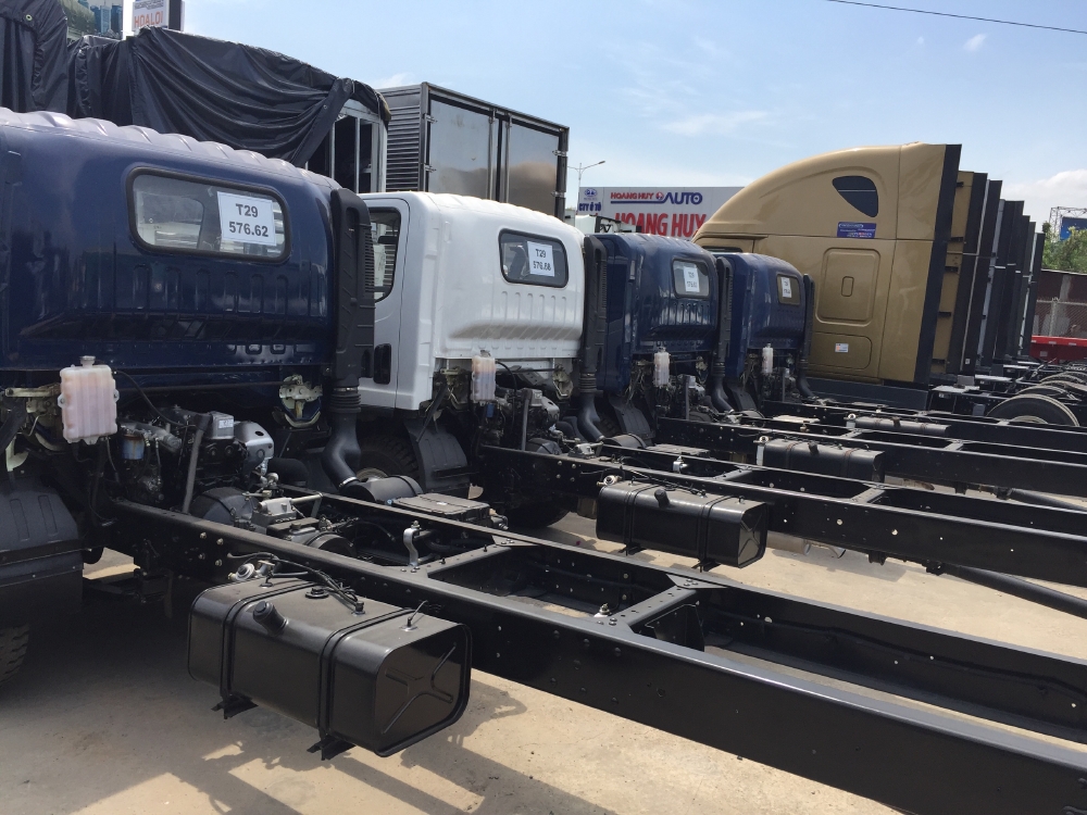 Xe tải faw 7.3 tấn giá rẻ bình dương +thùng dài 6m2 +động cơ hyundai, faw 7 tấn | faw 7t3 | faw 7 tấn 3 .