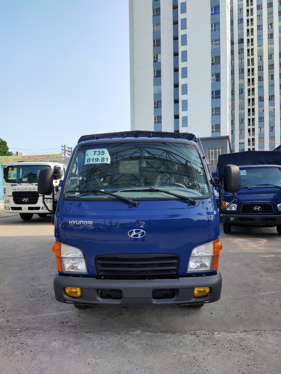 Xe tải HYUNDAI N250SL – 2,4 Tấn – Thùng dài 4,3m.