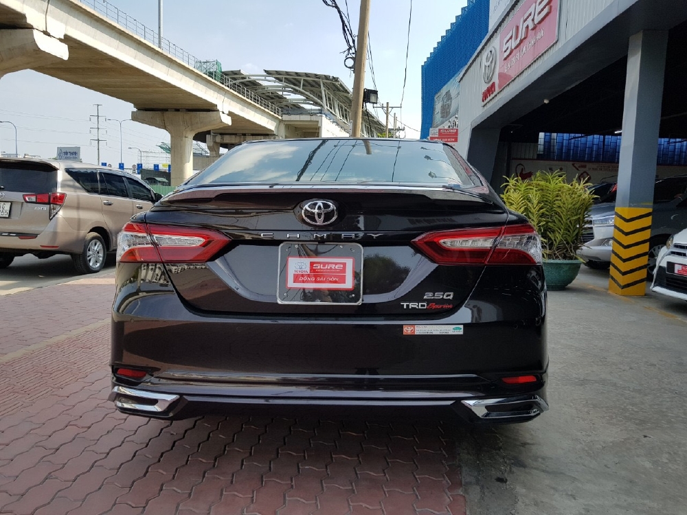 Bán Camry 2.5Q 2019 nhập Thái Lan, full phụ kiện. Giá sốc