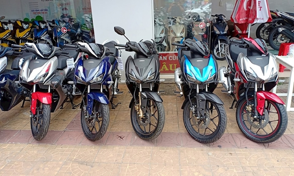 chuyên bán xe nhập khẩu chính hãng YAMAHA Honda ZUZUKI...