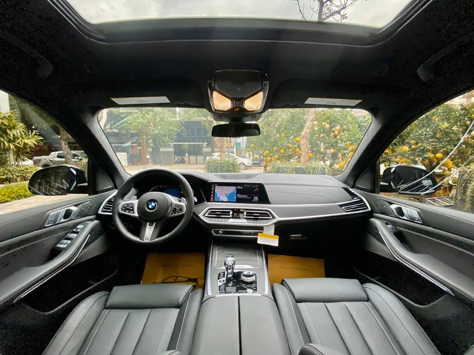 Bán Xe BMW X7 - Nhập khẩu Nguyên Chiếc - Đủ màu
