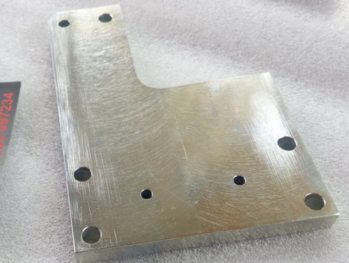 Em nhận gia công xi mạ Mặt Bích, Phụ Kiện CNC.