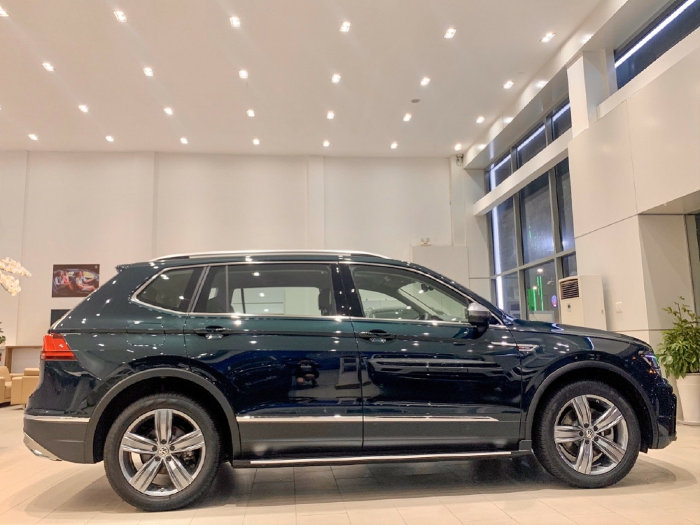 🔺️Xe Volkswagen Tiguan Màu Xanh Rêu 2020 Hiếm có
