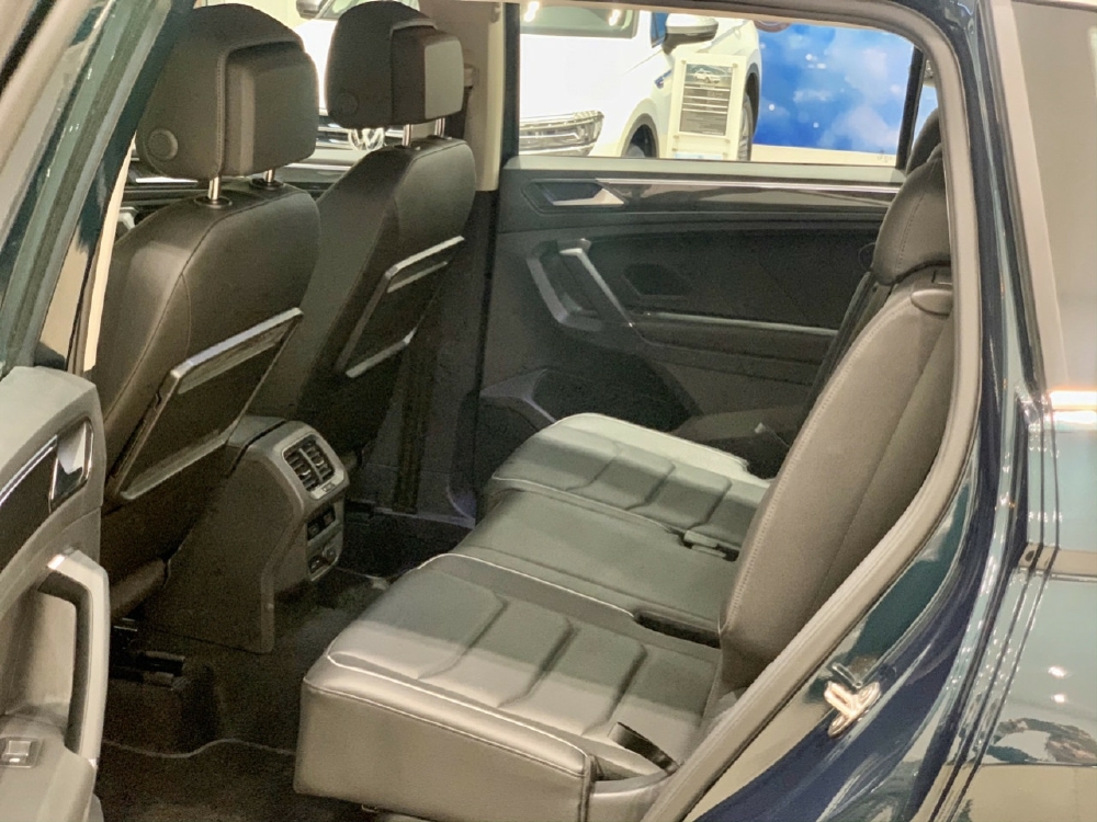 🔺️Xe Volkswagen Tiguan Màu Xanh Rêu 2020 Hiếm có