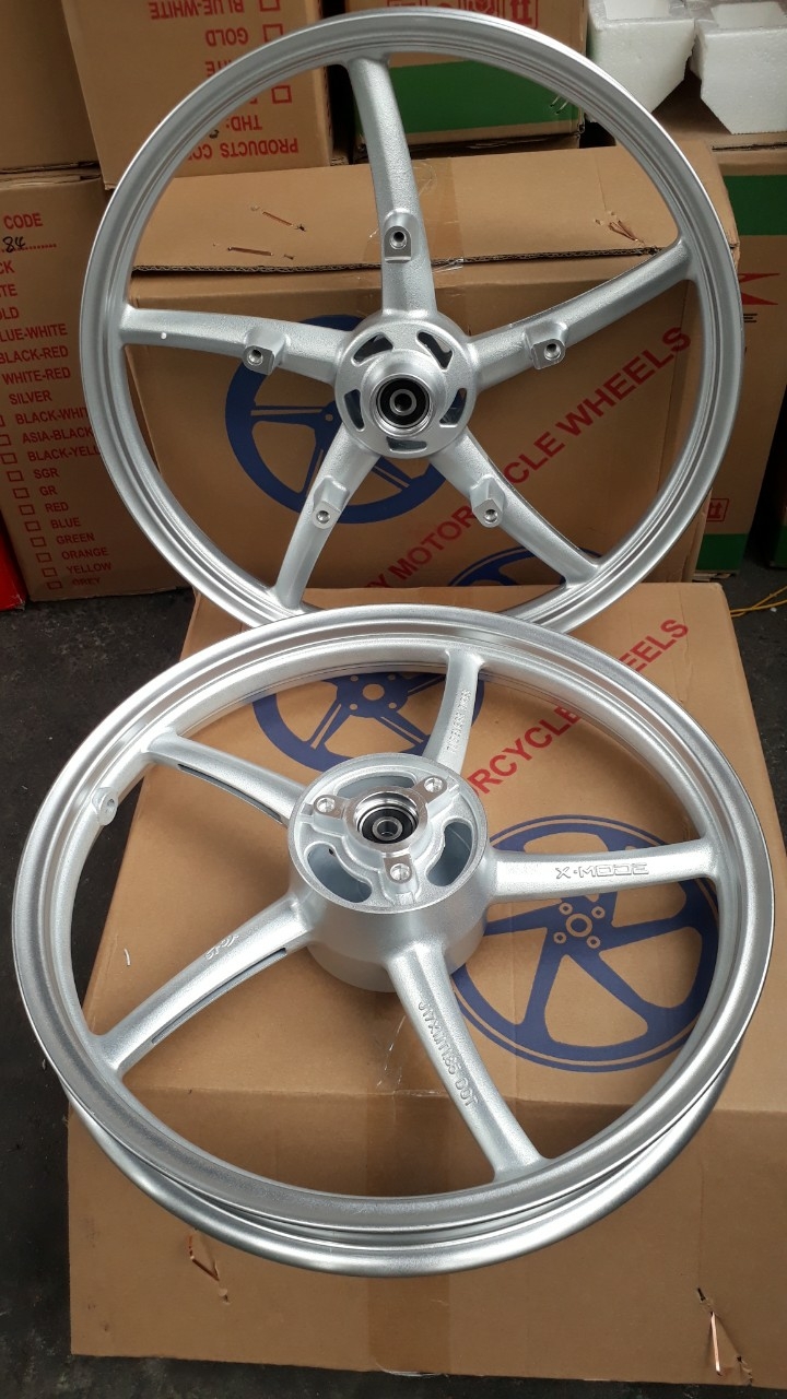 Mâm 5 cây gắn Raider