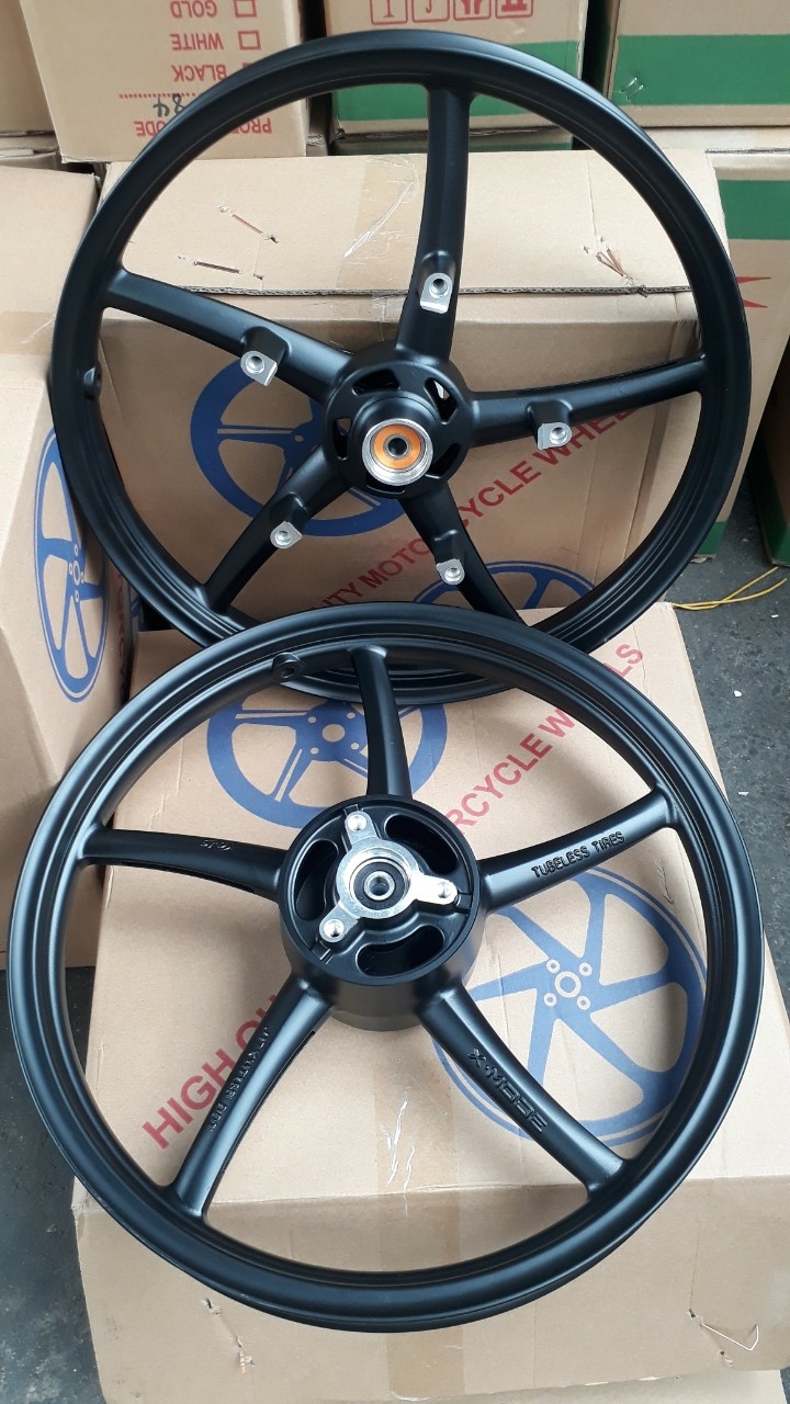 Mâm 5 cây gắn Raider