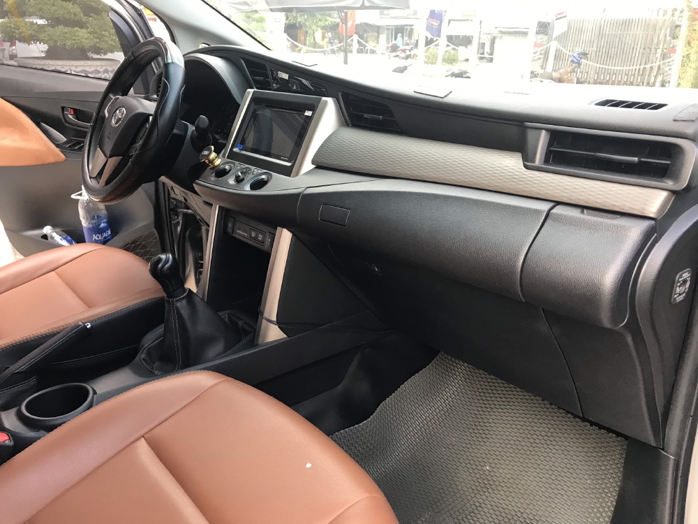 BÁN NHANH INNOVA E 2018 . GIÁ TỐT NHÉ!!!!