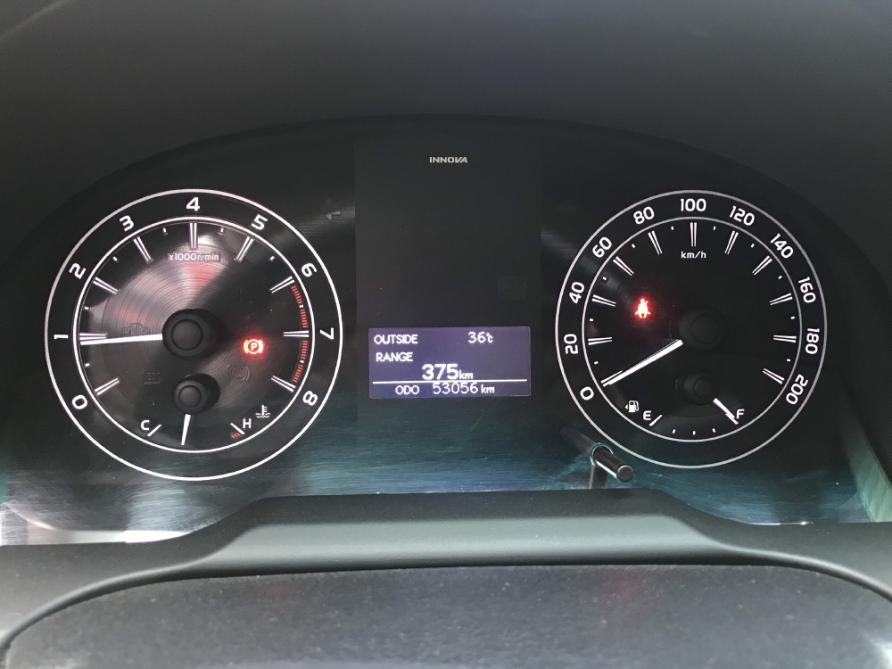 BÁN NHANH INNOVA E 2018 . GIÁ TỐT NHÉ!!!!