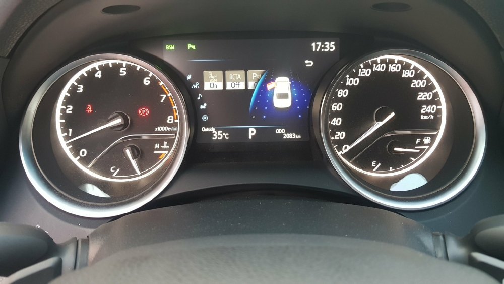 Bán nhanh Camry 2.5Q 2019 Nhập Thái . Giá Tốt