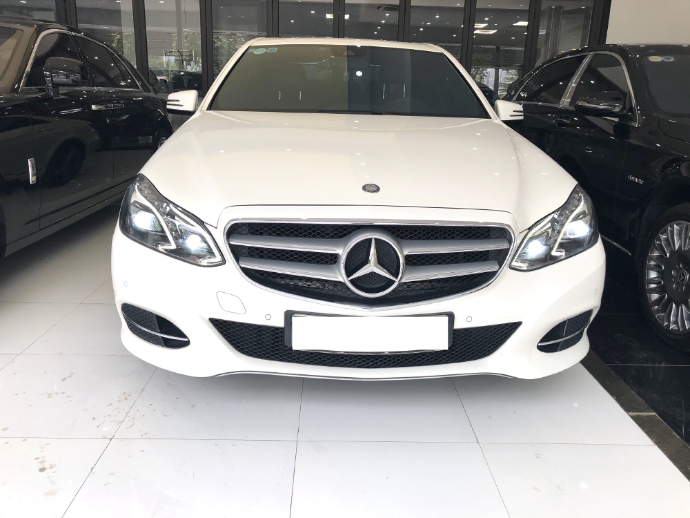 Mercedes E250AMG 2014 màu trắng