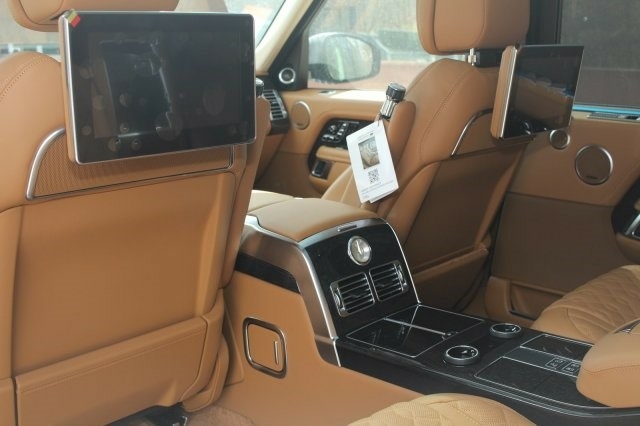 Bán LandRover Range Rover 3.0 SV Autobiography 2020, màu trắng, mới 100%