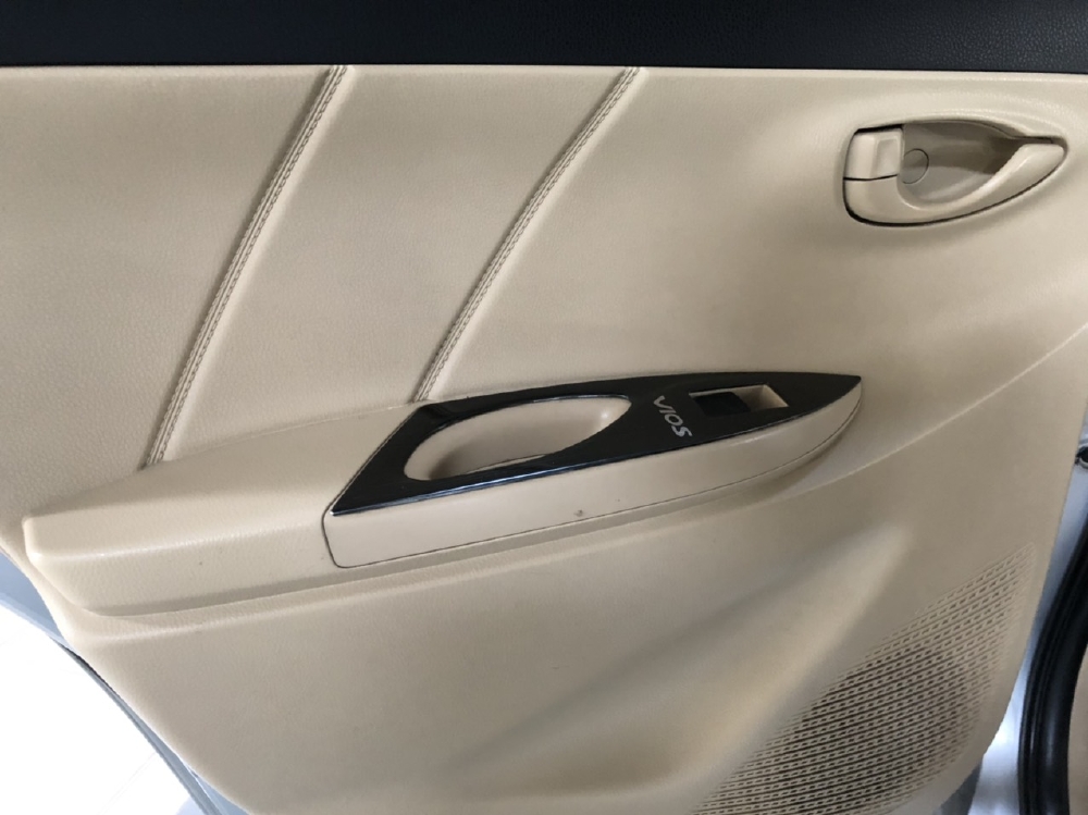 Bán Vios E CVT 2018, giảm mạnh, có góp, Biển số TP