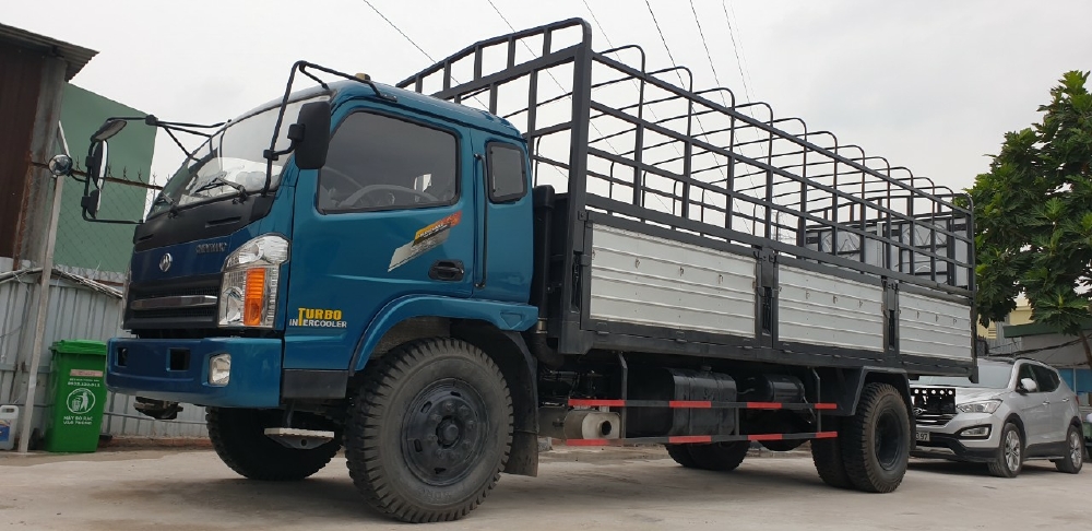 Xe tải chiến thắng 7.2 tấn ga cơ - thùng bạt 6.7 mét | Giá thanh lý