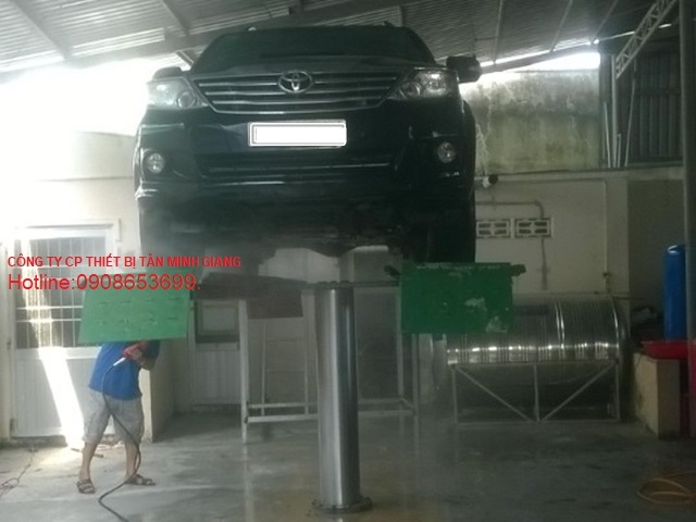 Chuyên bán bộ cầu 1 trụ rửa xe Schumak - Ấn Độ công suất 4 tấn,mới 100%,có sẵn,giá rẻ toàn quốc.
