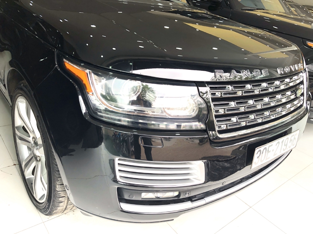 Range Rover Autobiography LWB bản 5 chỗ 2015