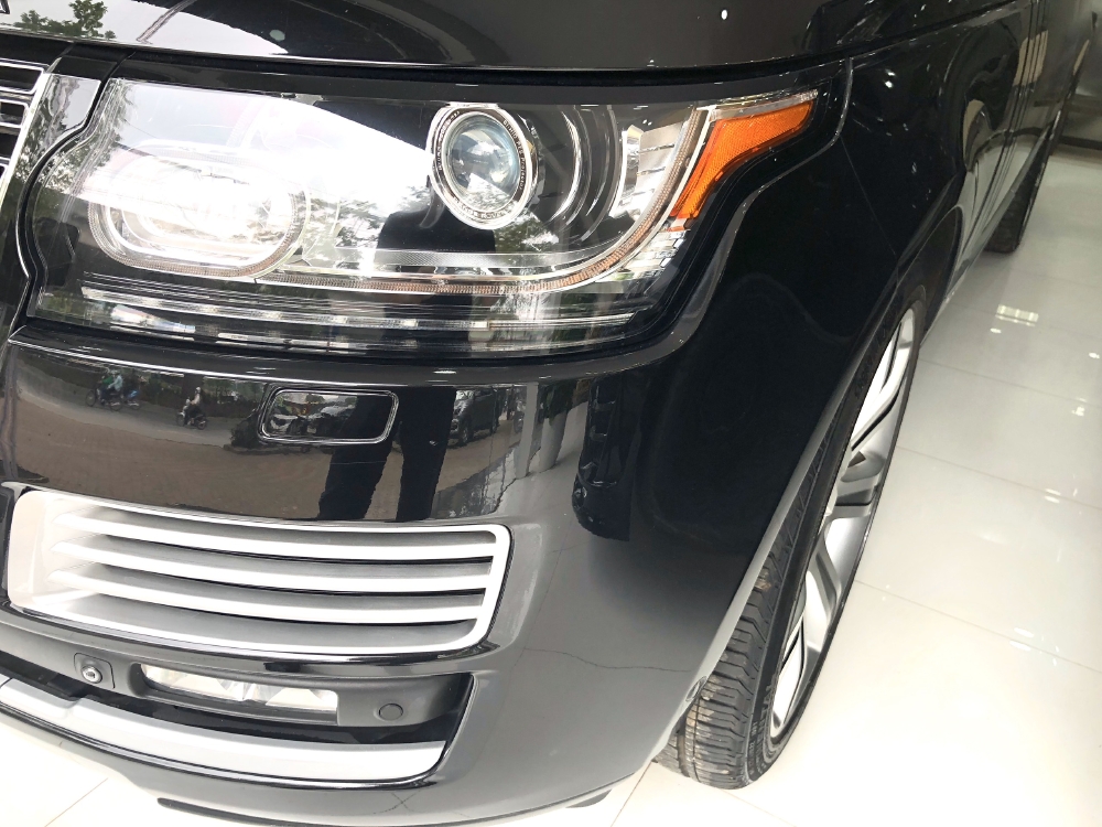 Range Rover Autobiography LWB bản 5 chỗ 2015