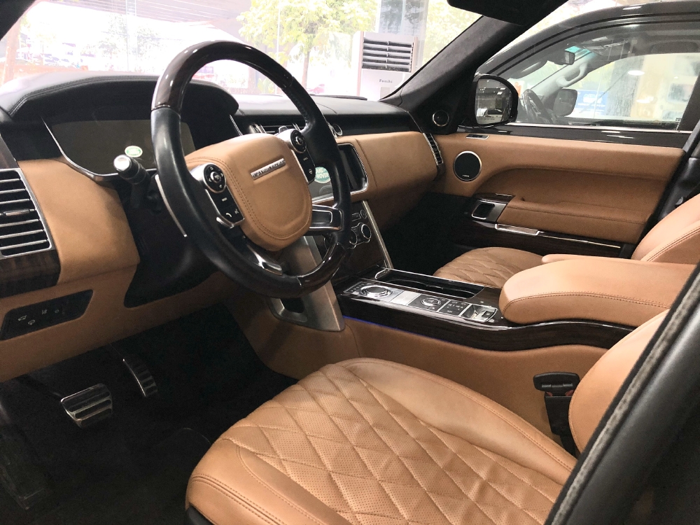 Range Rover Autobiography LWB bản 5 chỗ 2015