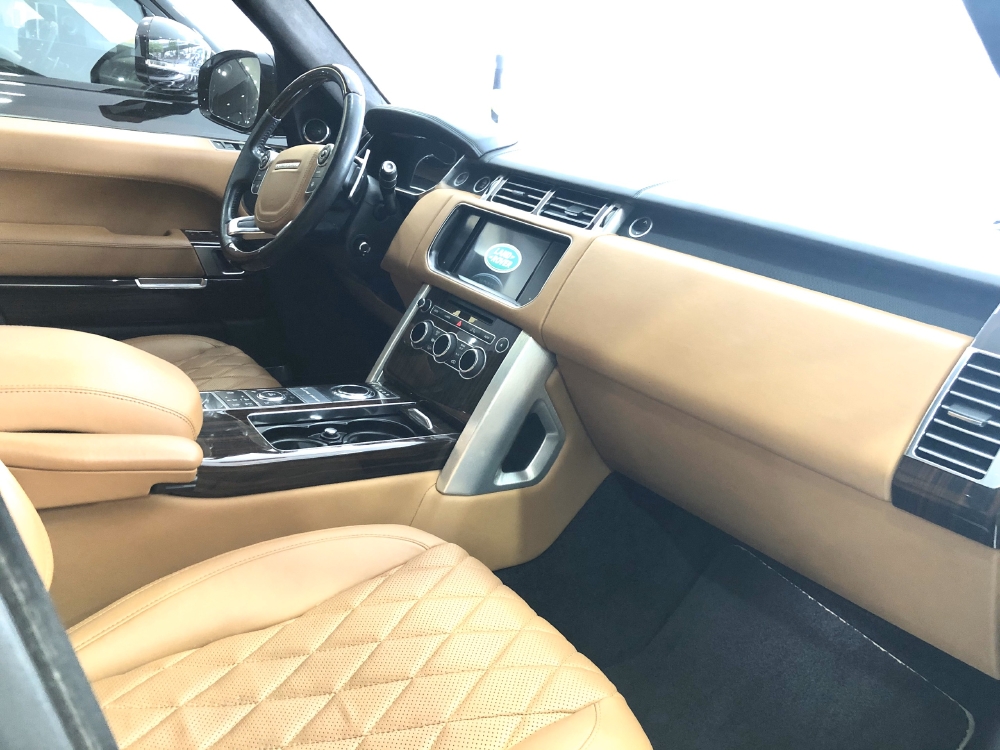 Range Rover Autobiography LWB bản 5 chỗ 2015