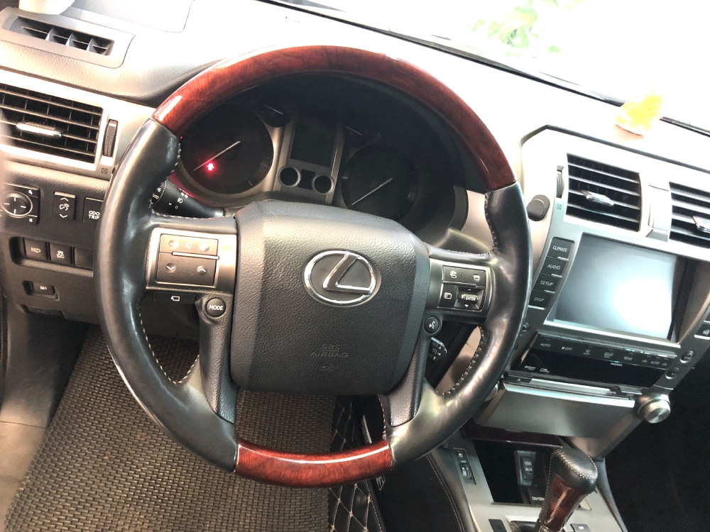 Lexus GX 460 2012 màu đen nội thất đen