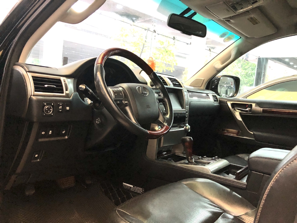 Lexus GX 460 2012 màu đen nội thất đen