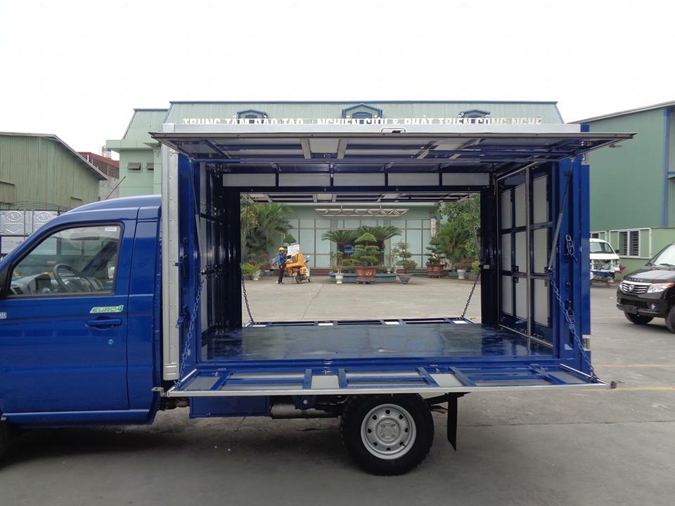 BÁN XE TẢI KENBO THÙNG KÍN 9 TẠ ,THÙNG DÀI 2,6m,GIÁ RẺ NHẤT.