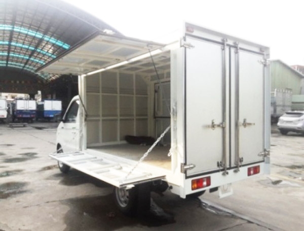 BÁN XE TẢI KENBO THÙNG KÍN 9 TẠ ,THÙNG DÀI 2,6m,GIÁ RẺ NHẤT.