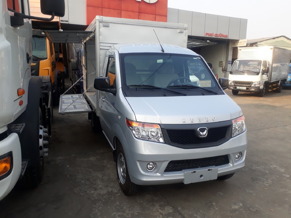 BÁN XE TẢI KENBO THÙNG KÍN 9 TẠ ,THÙNG DÀI 2,6m,GIÁ RẺ NHẤT.