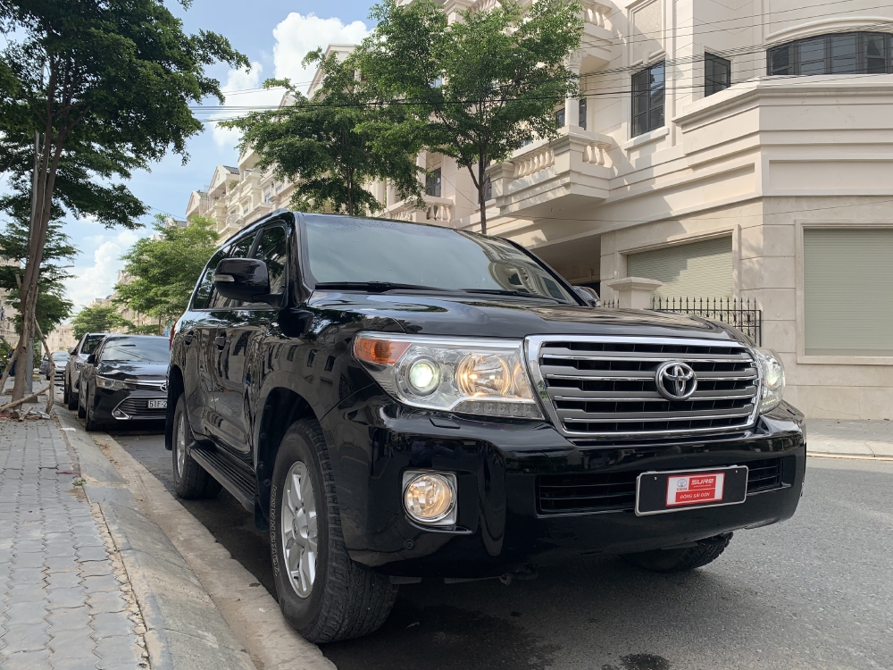 Bán Land Cruiser VX 2013 nhập khẩu. Giá còn giảm tốt alo nhé