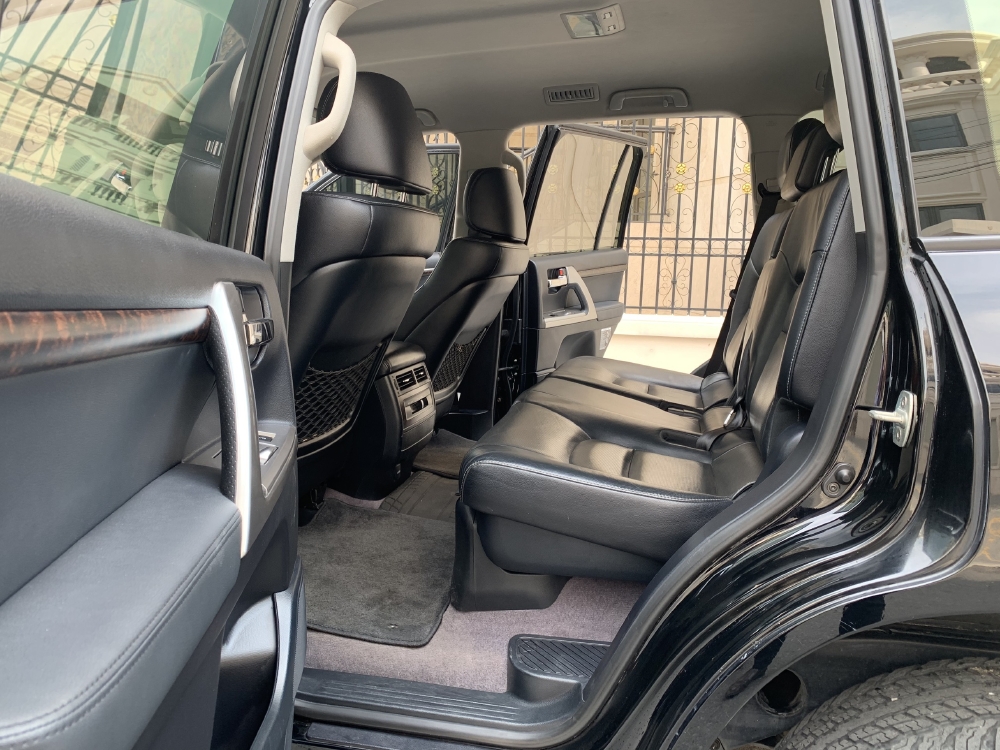 Bán Land Cruiser VX 2013 nhập khẩu. Giá còn giảm tốt alo nhé