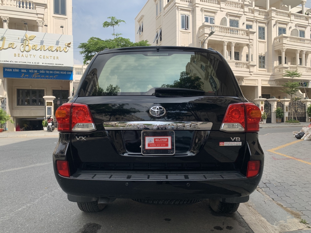 Bán Land Cruiser VX 2013 nhập khẩu. Giá còn giảm tốt alo nhé
