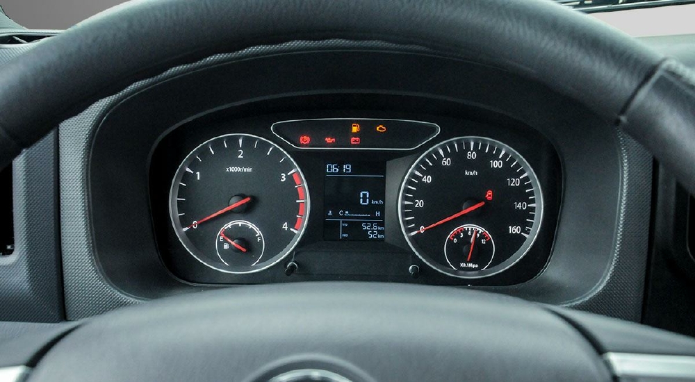 BÁN XE TẢI OLLIN 2,4T THÙNG DÀI 3,7M TRẢ GÓP