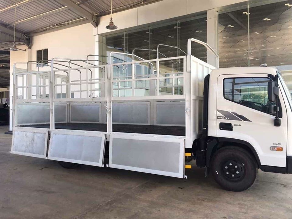 Hyundai Mighty EX8
