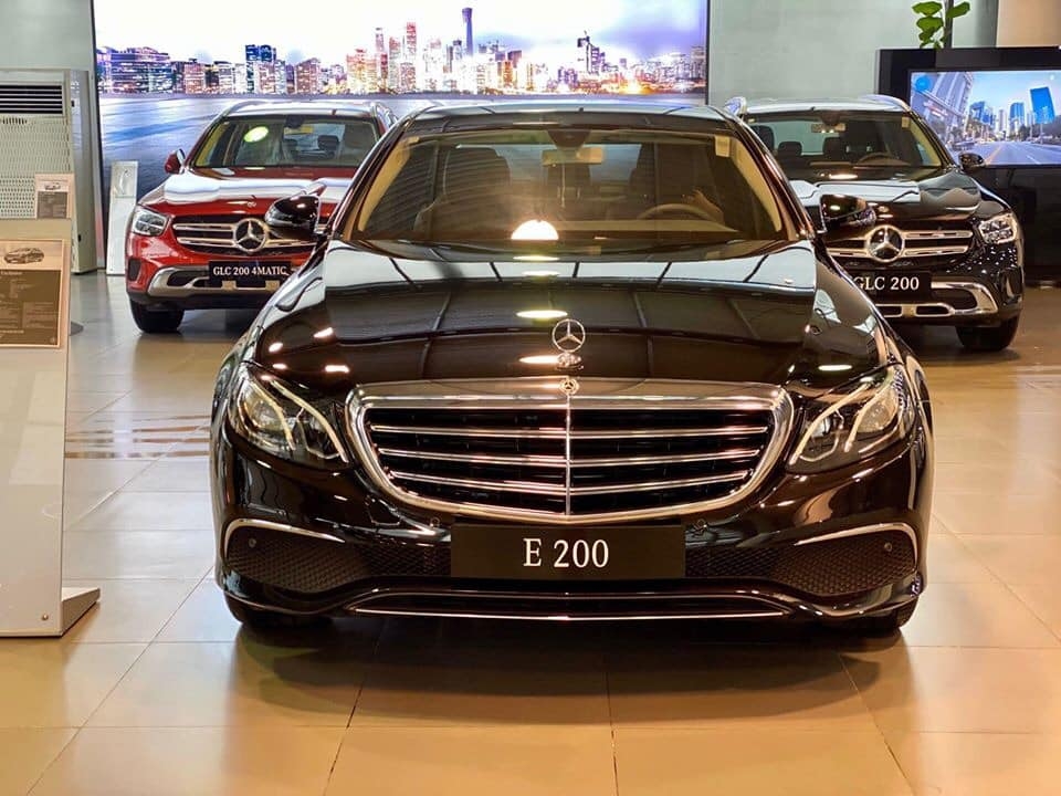 Mercedes E200 Exclusive - Ưu Đãi Lên Đến 100 Triệu