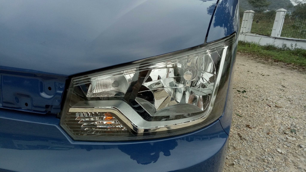 Bán xe tải Veam VPT095 thùng dài 2m2
