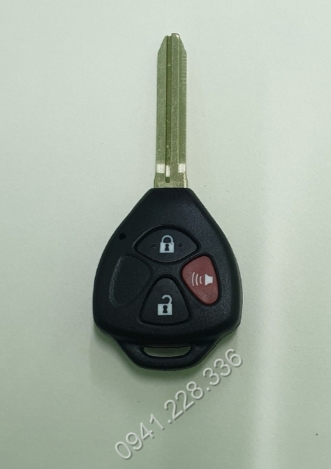 Vỏ chìa khóa Hyundai Accent , I10, I20, I30 , Elantra, Santafe