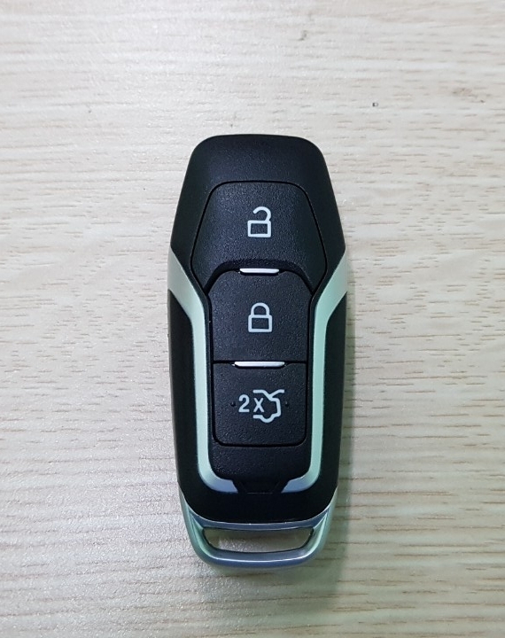 Vỏ chìa khóa Hyundai Accent , I10, I20, I30 , Elantra, Santafe