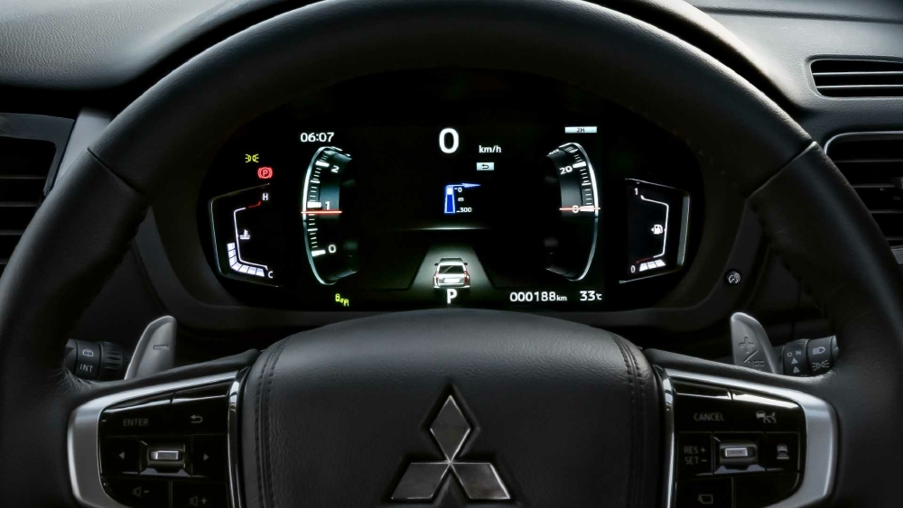 MITSUBISHI PAJERO SPORT 2020 TRẢ GÓP 90% GIÁ 880TR