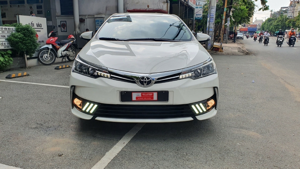 Bán Altis 1.8G 2018, odo lướt 8,000km. Giá Tốt còn giảm , có trả góp.