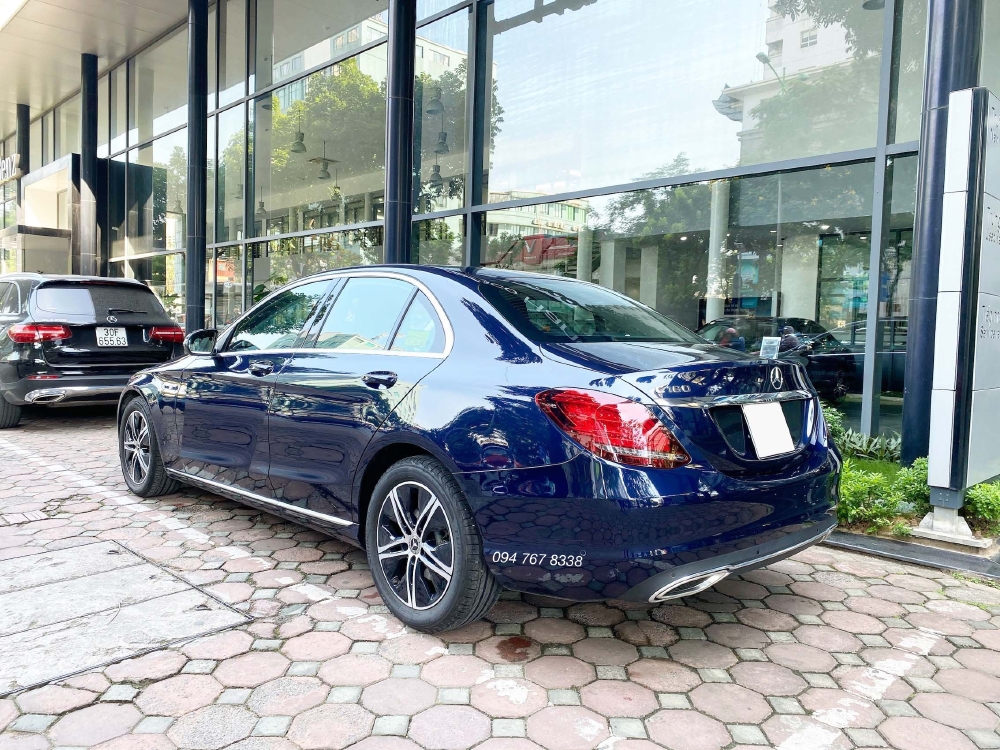 Bán Mercedes C180 2020 màu Xanh biển đẹp chạy lướt cực mới giá tốt