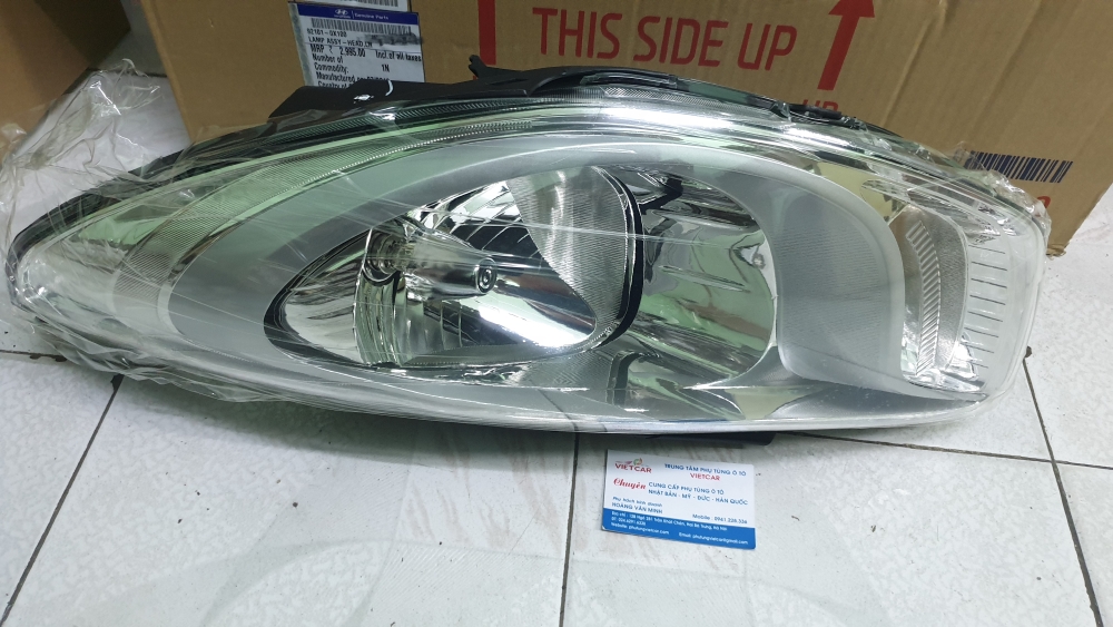 92405F2000/ 92406F2000 Nẹp phản quang cản sau Hyundai Elantra